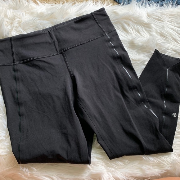 lululemon athletica Pants - Lululemon Quick Pace 7/8 Tight (25") Black Size 10